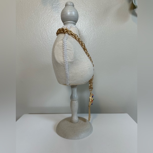 Kenneth Jay Lane Multi Color Pendant Necklace - Picture 5 of 7